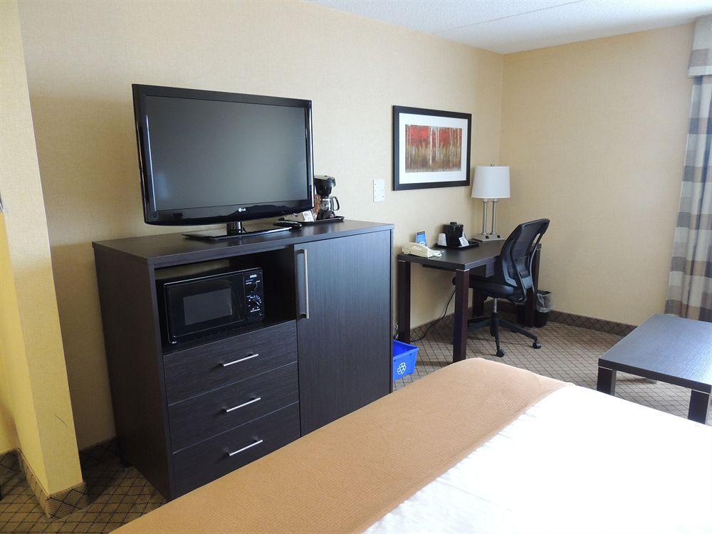 Holiday Inn Express Hamilton-Stoney Creek Esterno foto