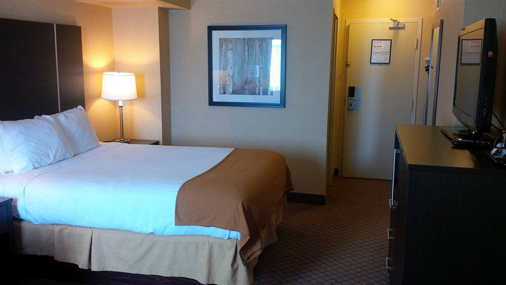 Holiday Inn Express Hamilton-Stoney Creek Esterno foto