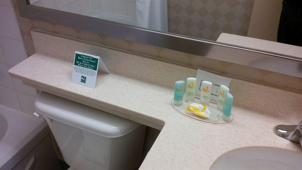 Holiday Inn Express Hamilton-Stoney Creek Esterno foto