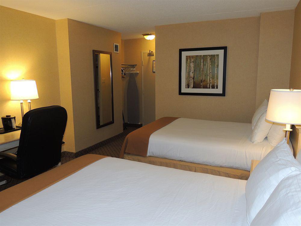 Holiday Inn Express Hamilton-Stoney Creek Esterno foto